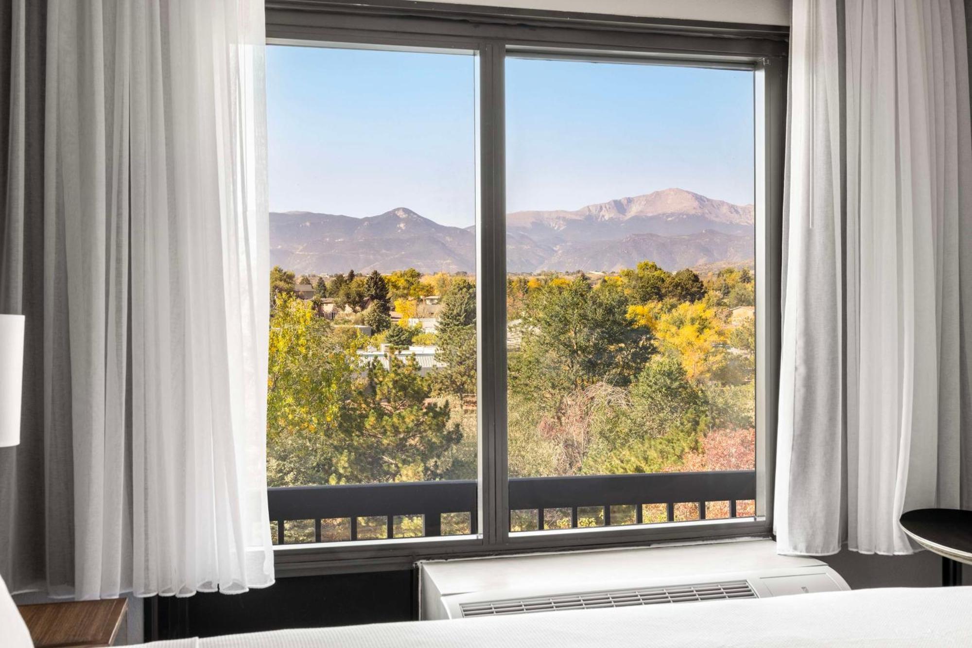 Hyatt Place Colorado Springs Garden Of The Gods Esterno foto